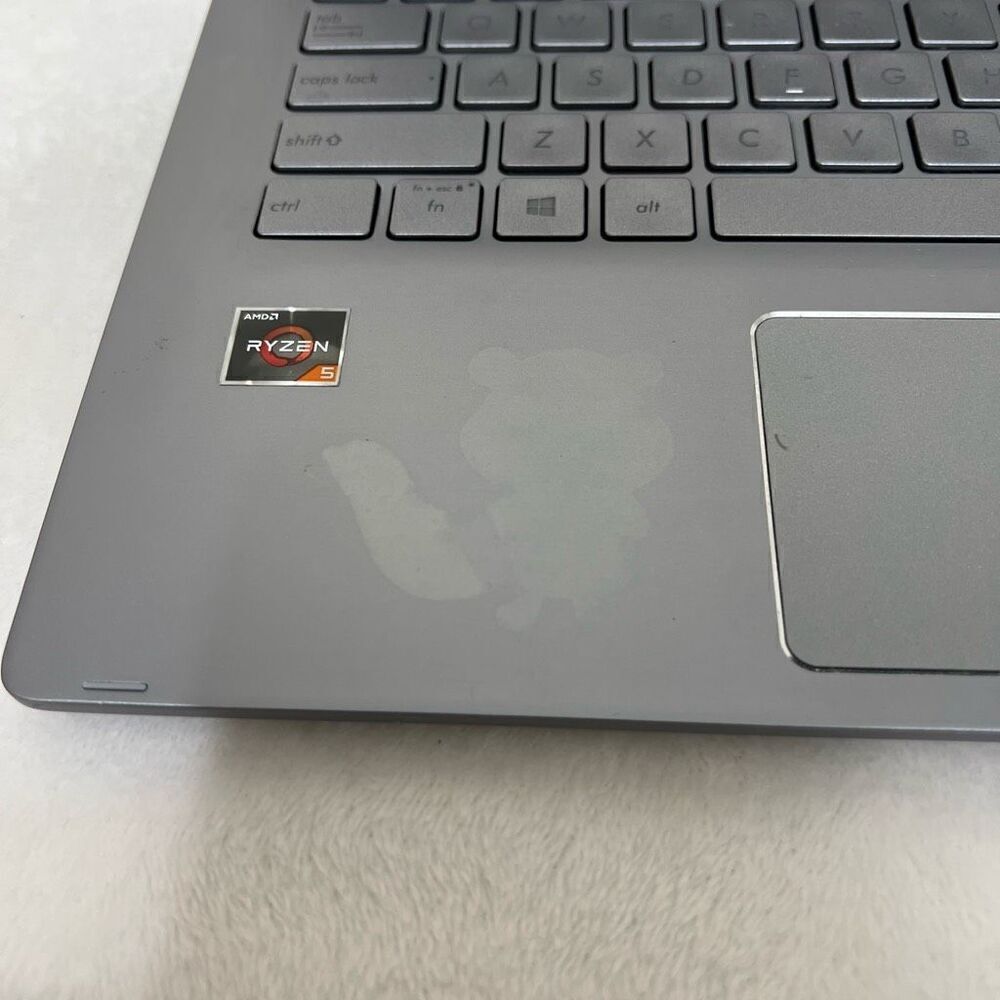 Asus Zenbook Q406DA Touchscreen Laptop - Picture 5 of 10
